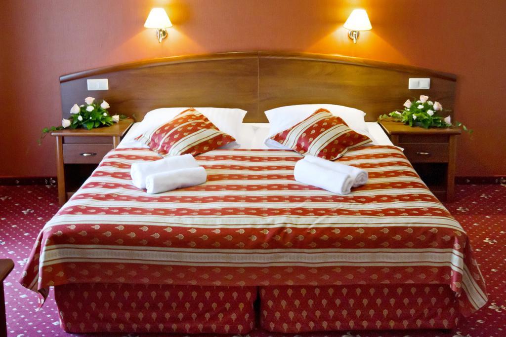 ניפולומיצה Hotel Novum & Spa מראה חיצוני תמונה