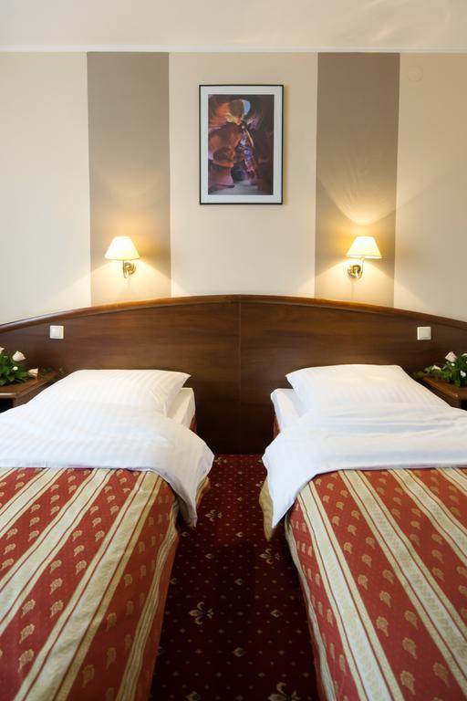 ניפולומיצה Hotel Novum & Spa מראה חיצוני תמונה