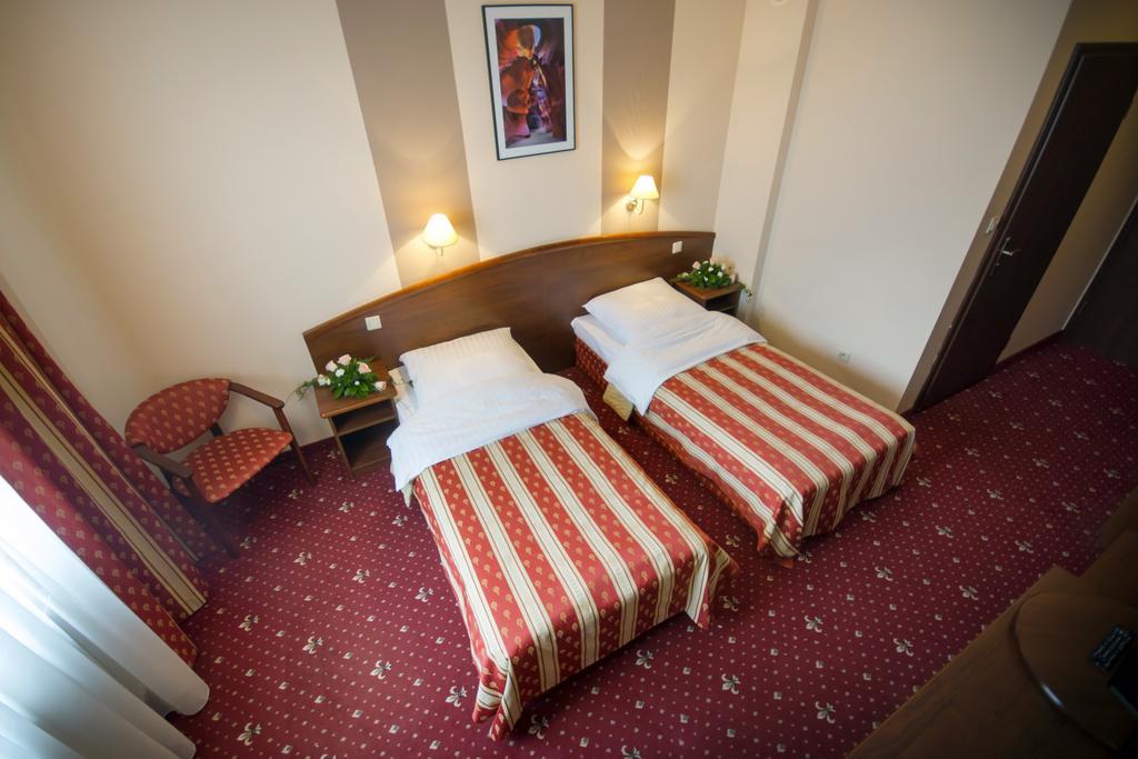 ניפולומיצה Hotel Novum & Spa מראה חיצוני תמונה