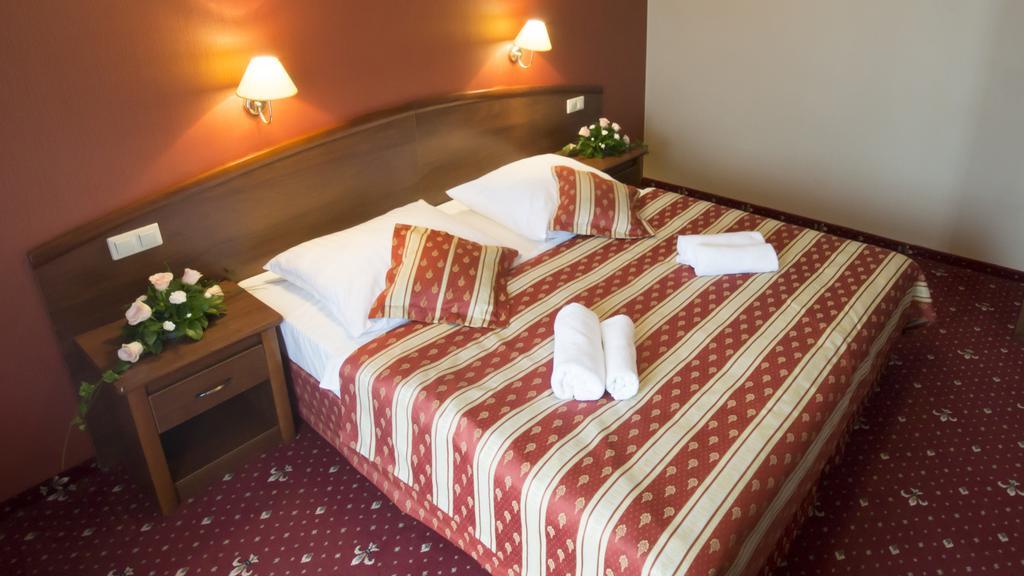 ניפולומיצה Hotel Novum & Spa מראה חיצוני תמונה