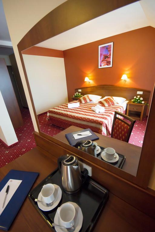 ניפולומיצה Hotel Novum & Spa מראה חיצוני תמונה