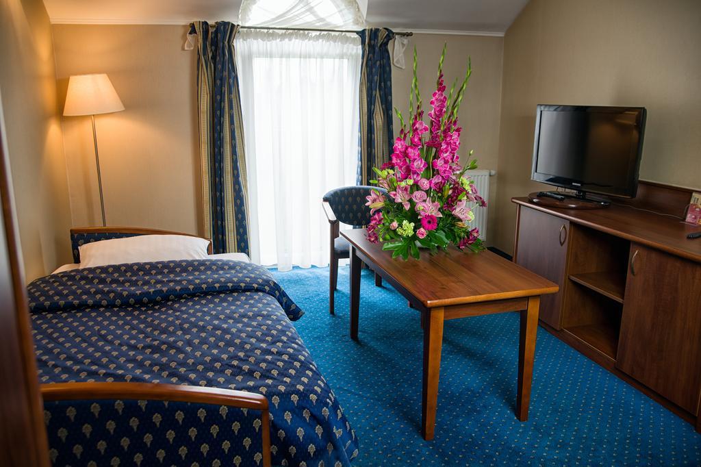 ניפולומיצה Hotel Novum & Spa מראה חיצוני תמונה