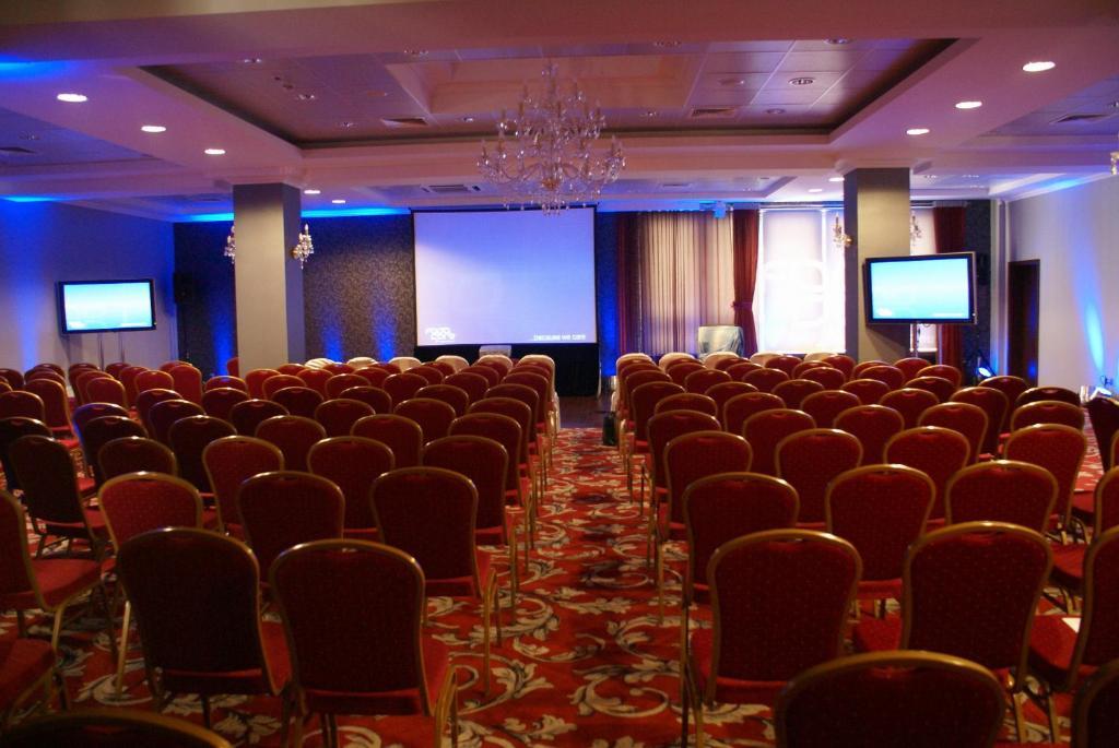 ניפולומיצה Hotel Novum & Spa מראה חיצוני תמונה